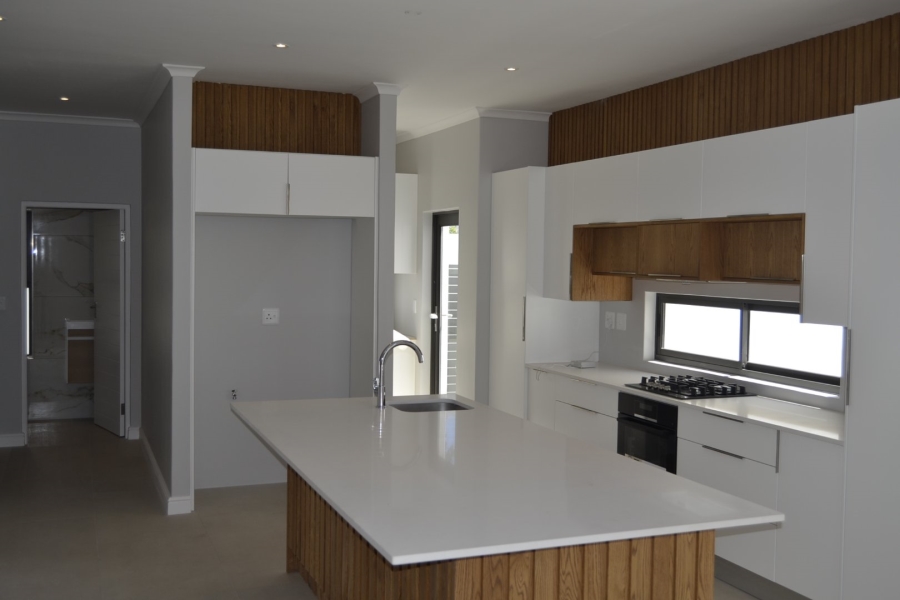 3 Bedroom Property for Sale in Croydon Gardens Estate Western Cape